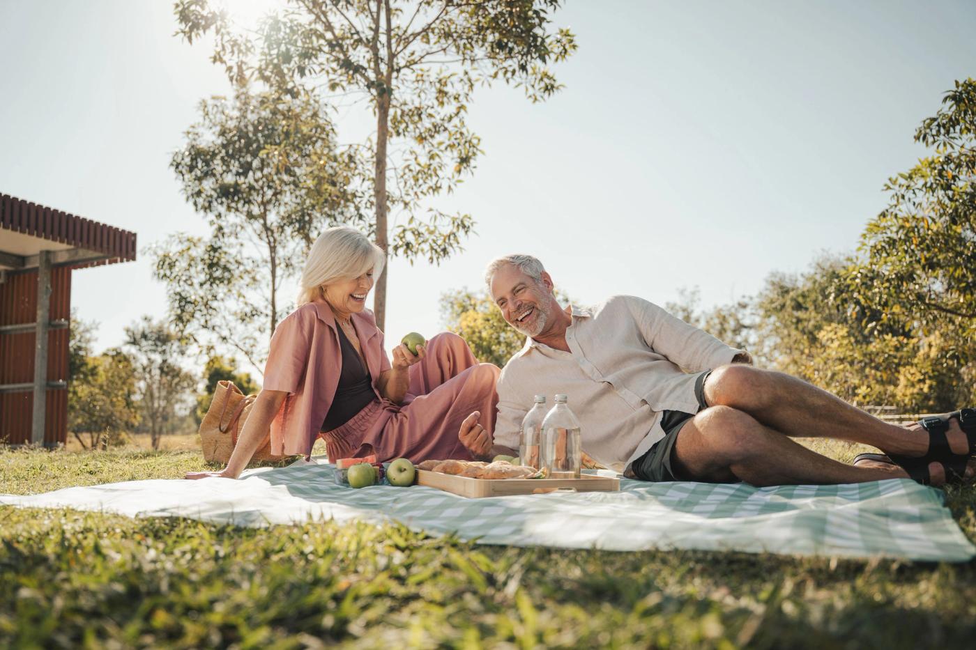 Couple doing a picnic on the grass