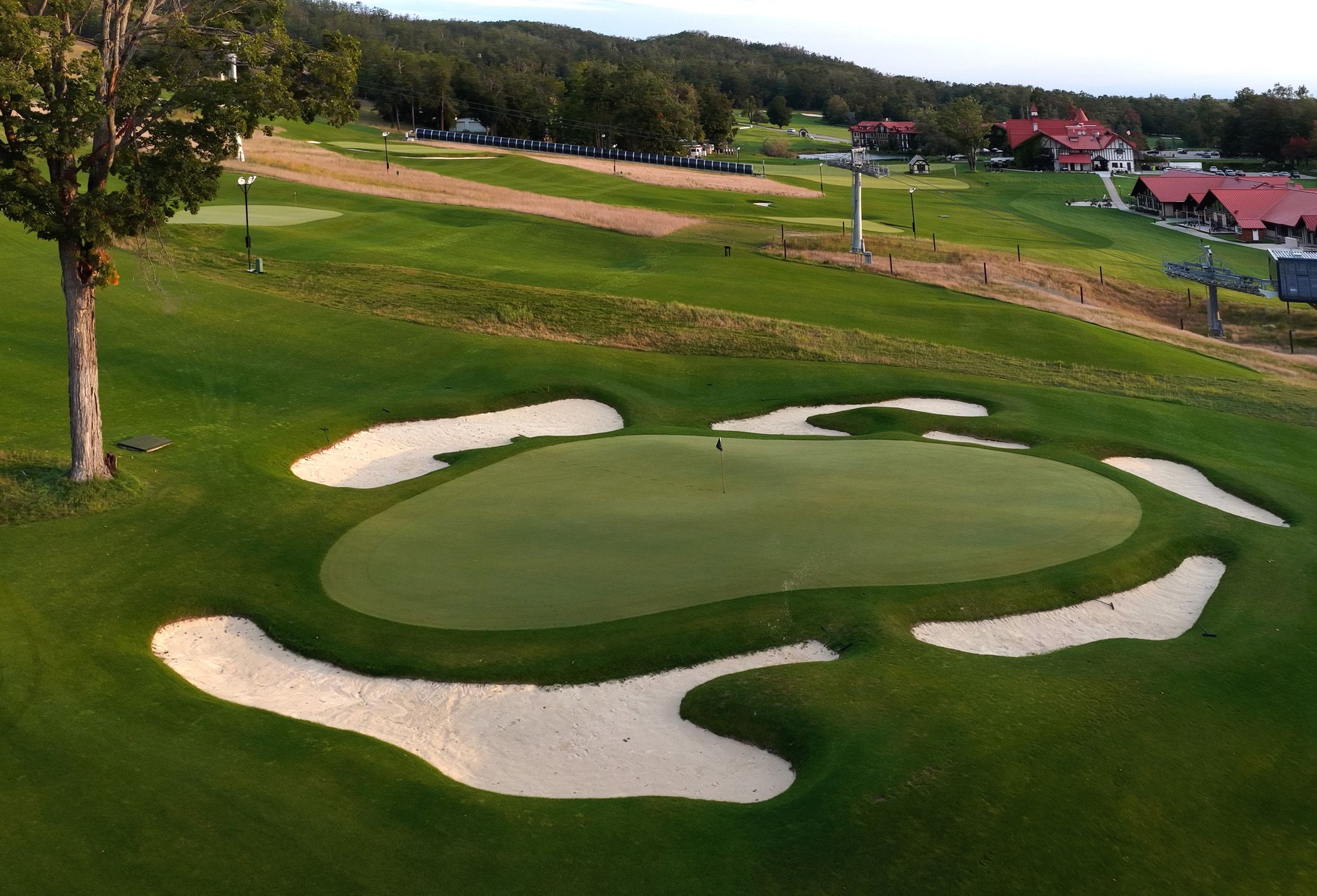 Doon Brae Hole 3 Green
