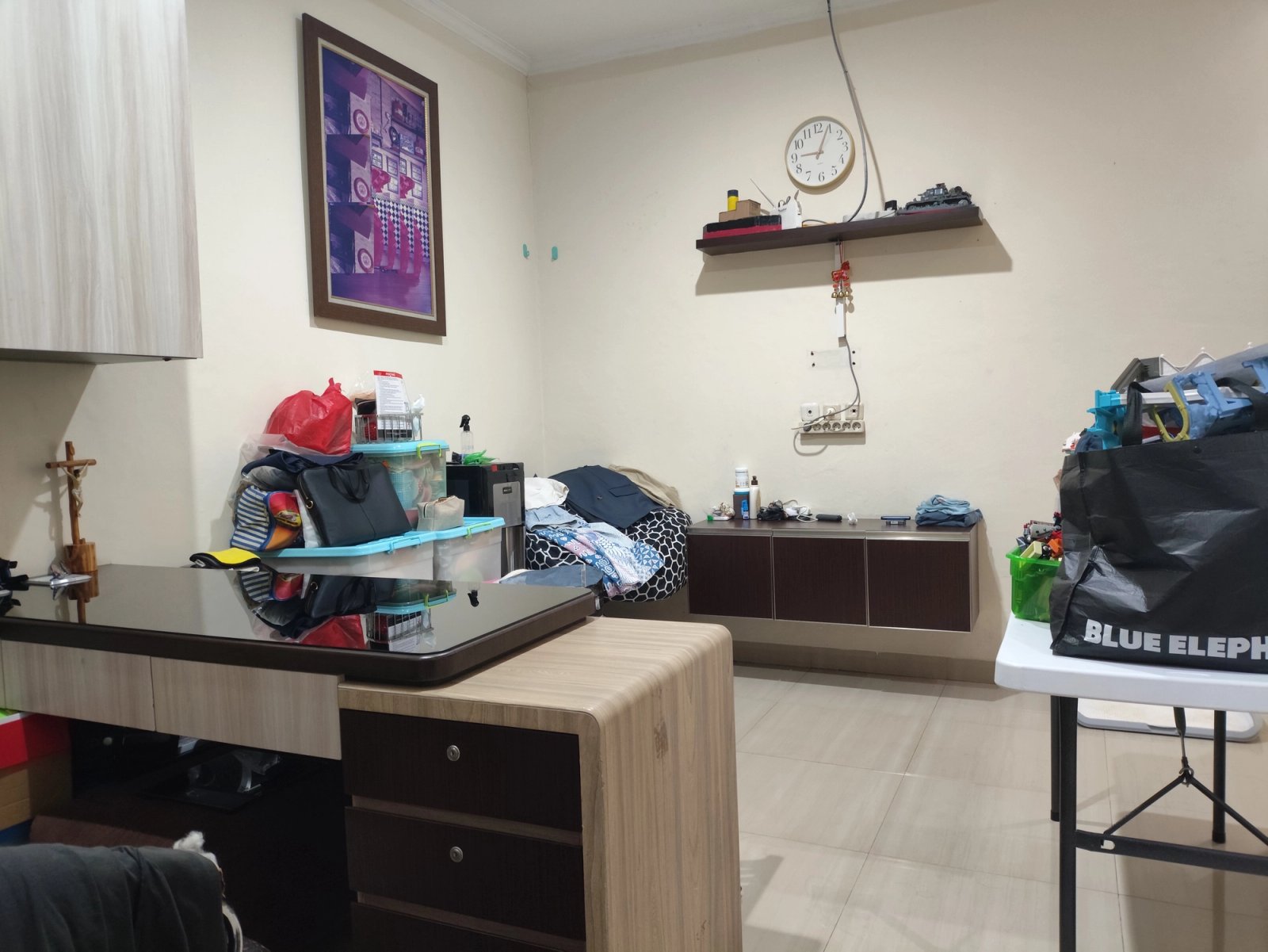 Duta Garden 2 lantai 6x17 hadap Utara Semifurnished, Duta Garden, Rp 2 M, foto 3 dari 12