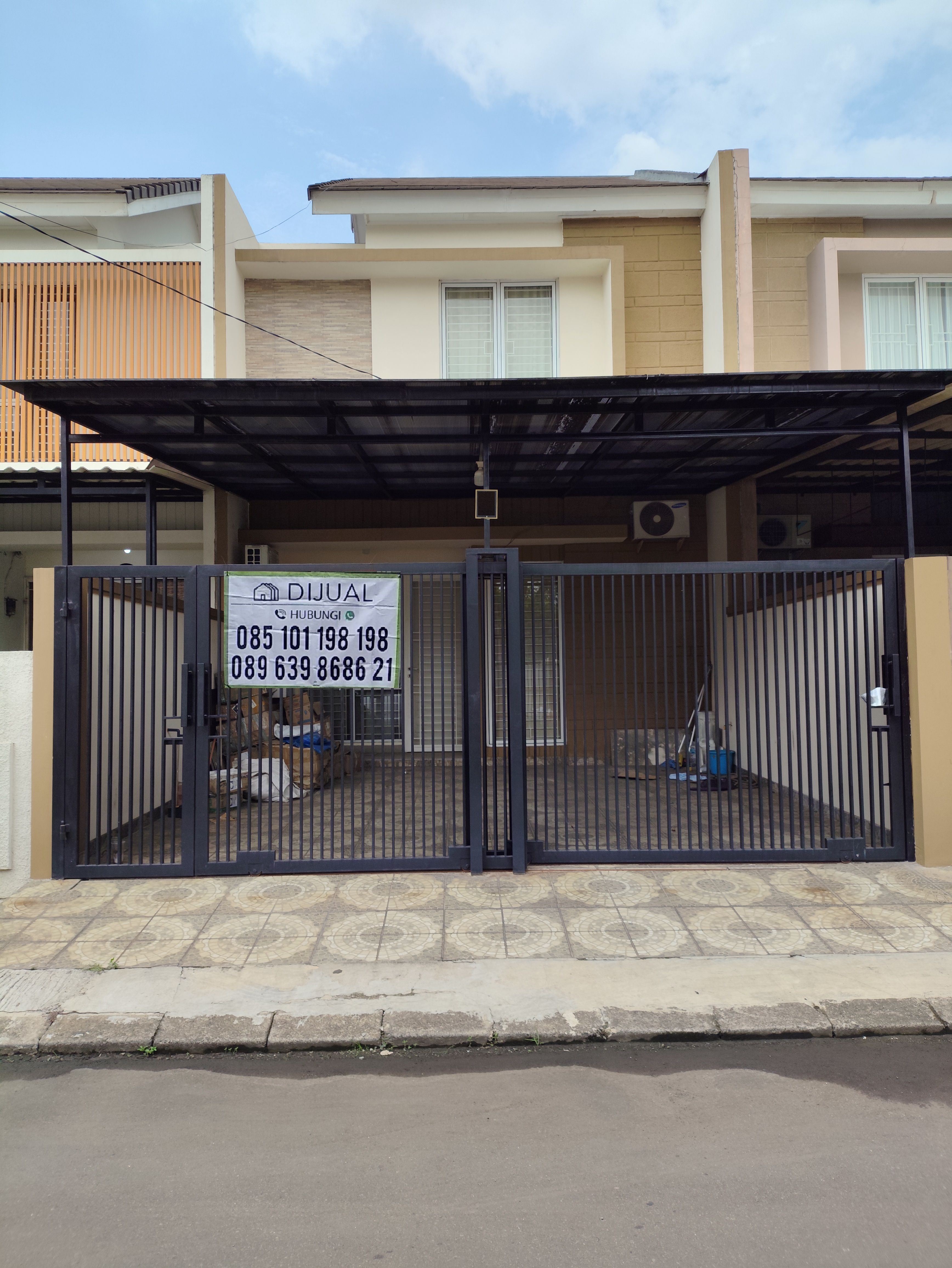 Rumah di Duta Garden, Rp 2.2 M