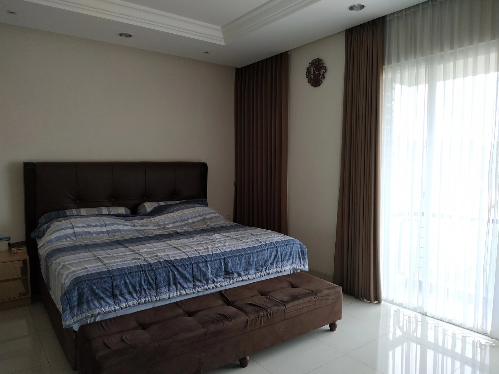 Duta Garden 3 lantai split level 9x17, Duta Garden, Rp 3.6 M, foto 4 dari 11