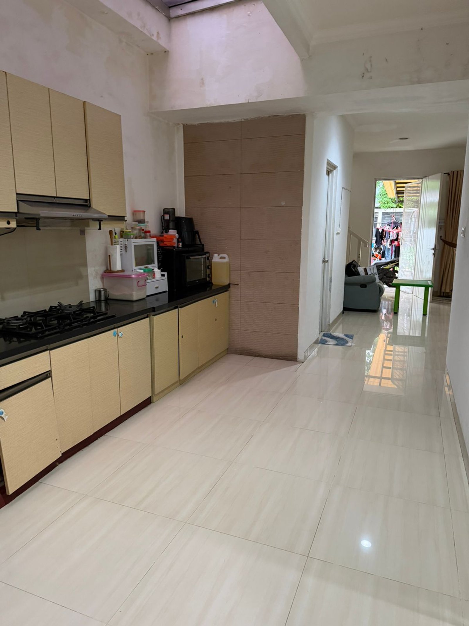 Duta Garden 2 lantai 6x17 Utara cluster Beverly, Duta Garden, Rp 1.85 M, foto 4 dari 5