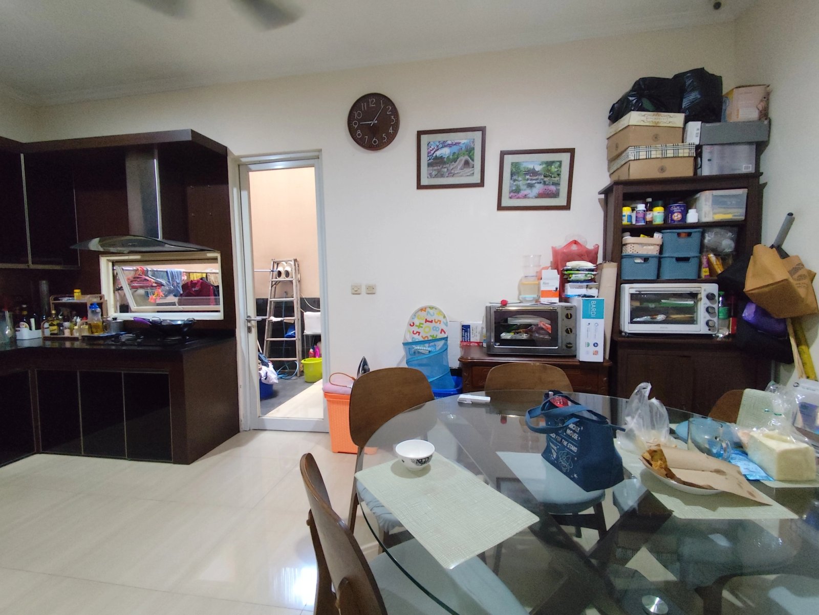 Duta Garden 2 lantai 6x17 hadap Utara Semifurnished, Duta Garden, Rp 2 M, foto 5 dari 12