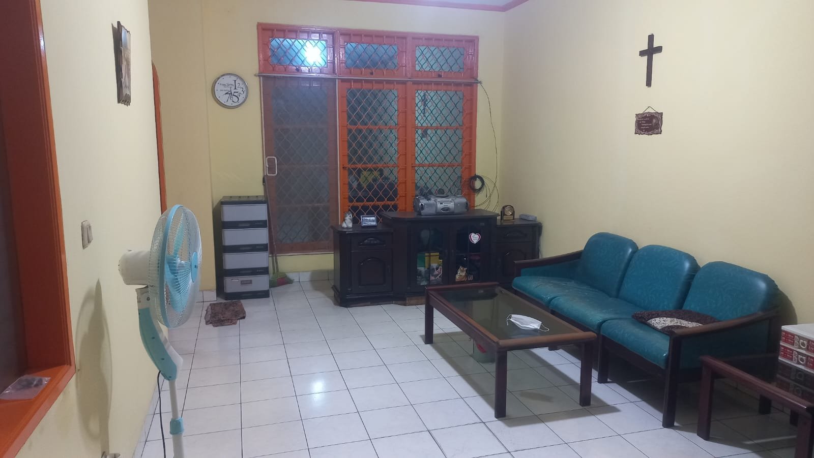 Rumah 1 lantai 8x17 hadap Selatan , Duta Garden, Rp 1.5 M, foto 3 dari 4