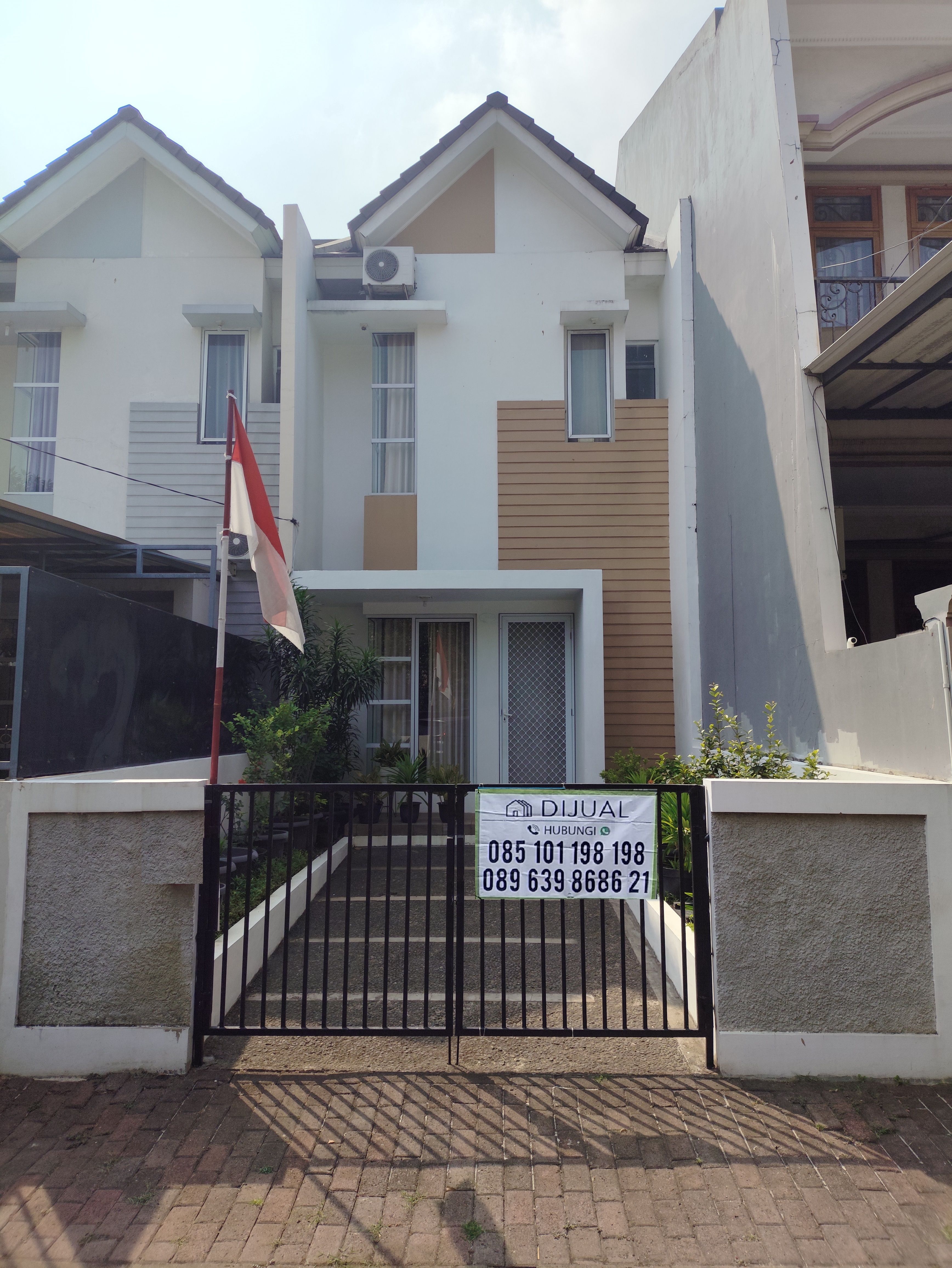 Rumah di Duta Garden, Rp 1.2 M