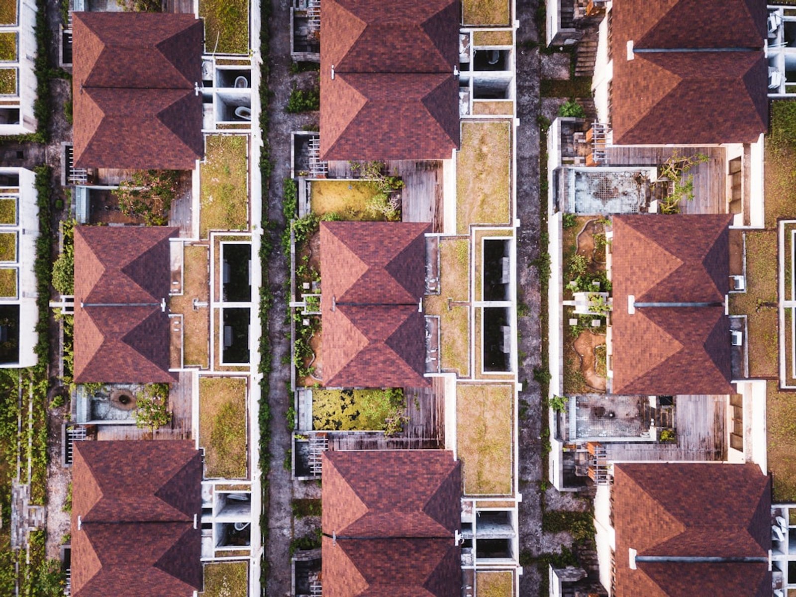 Cluster Duta Garden vs Cikupa: Mana yang Cocok untuk Keluarga Anda?
