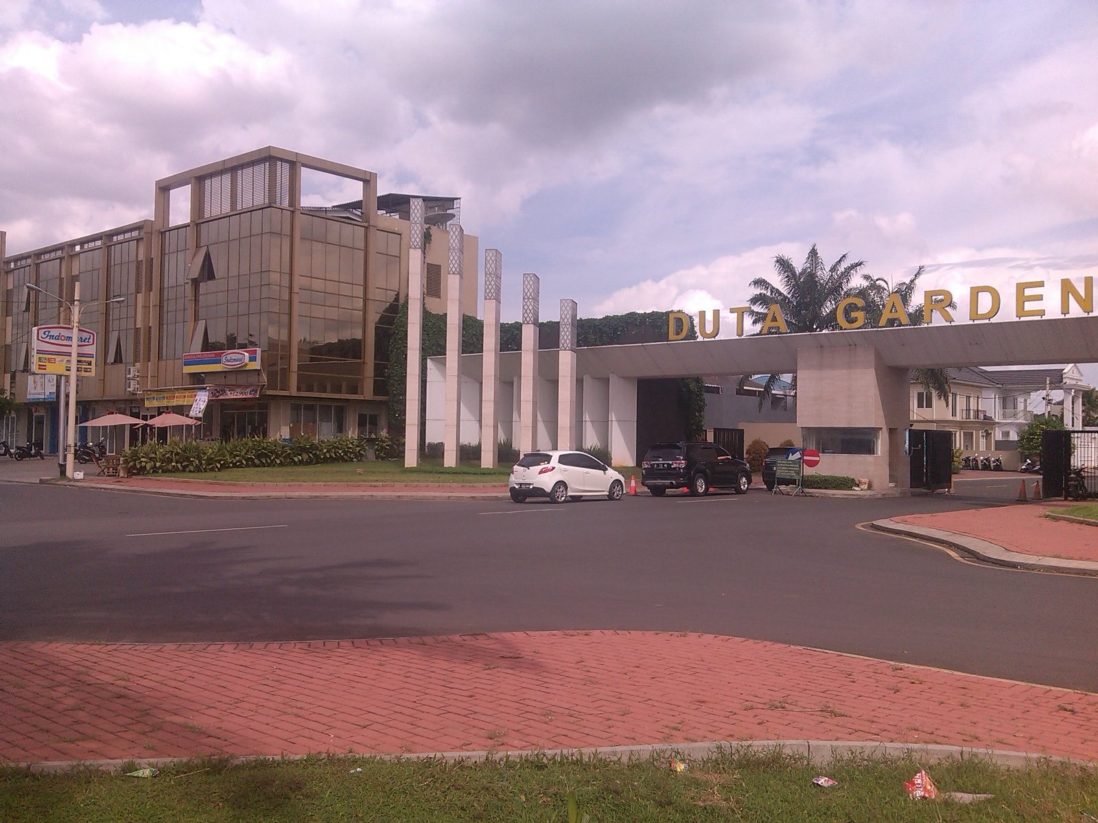 Duta Garden kavling boulevard 15x25 hadap utara, Duta Garden, Rp 3.6 M — foto 2 dari 2