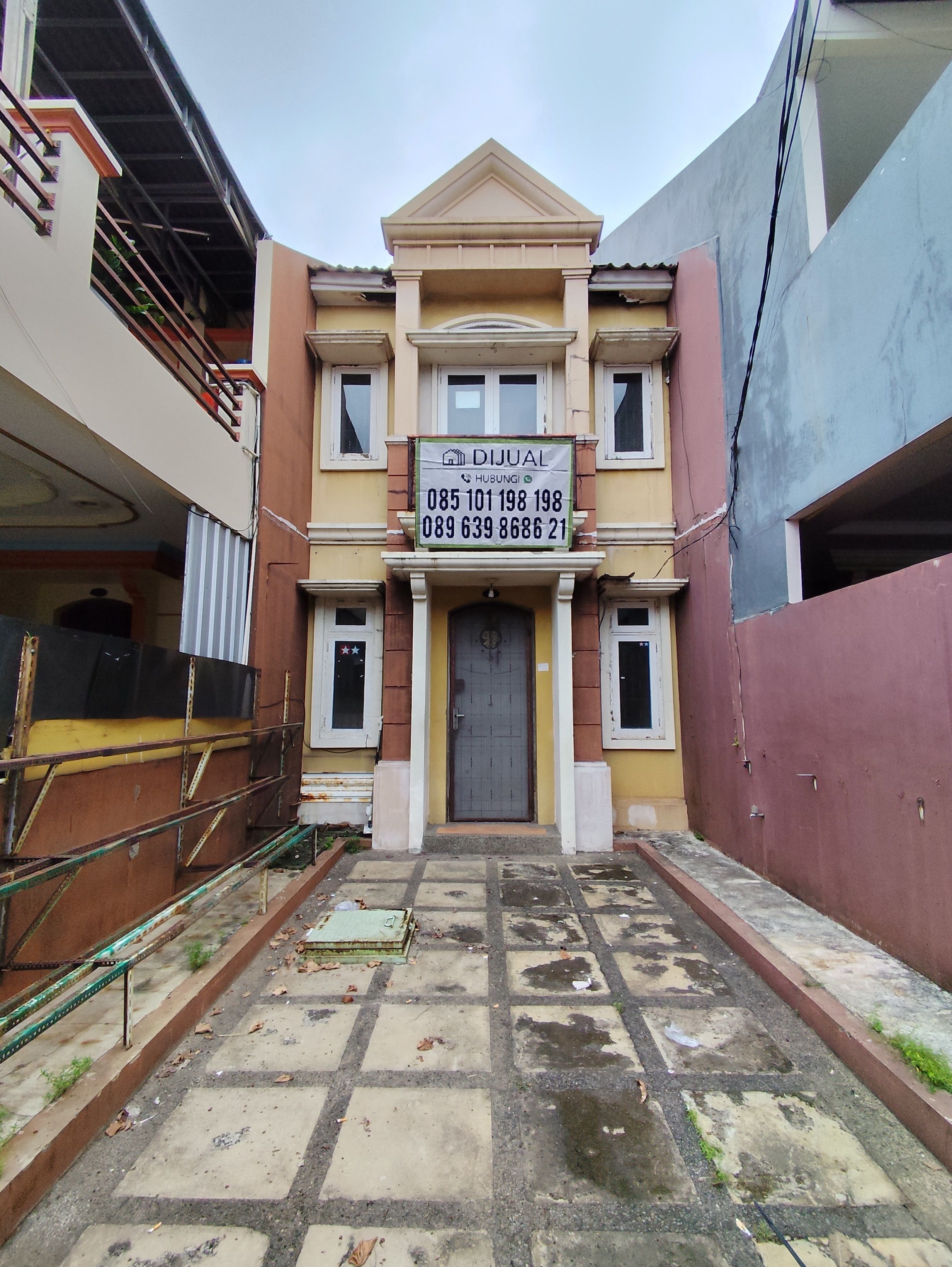 Rumah di Duta Garden, Rp 850 Jt