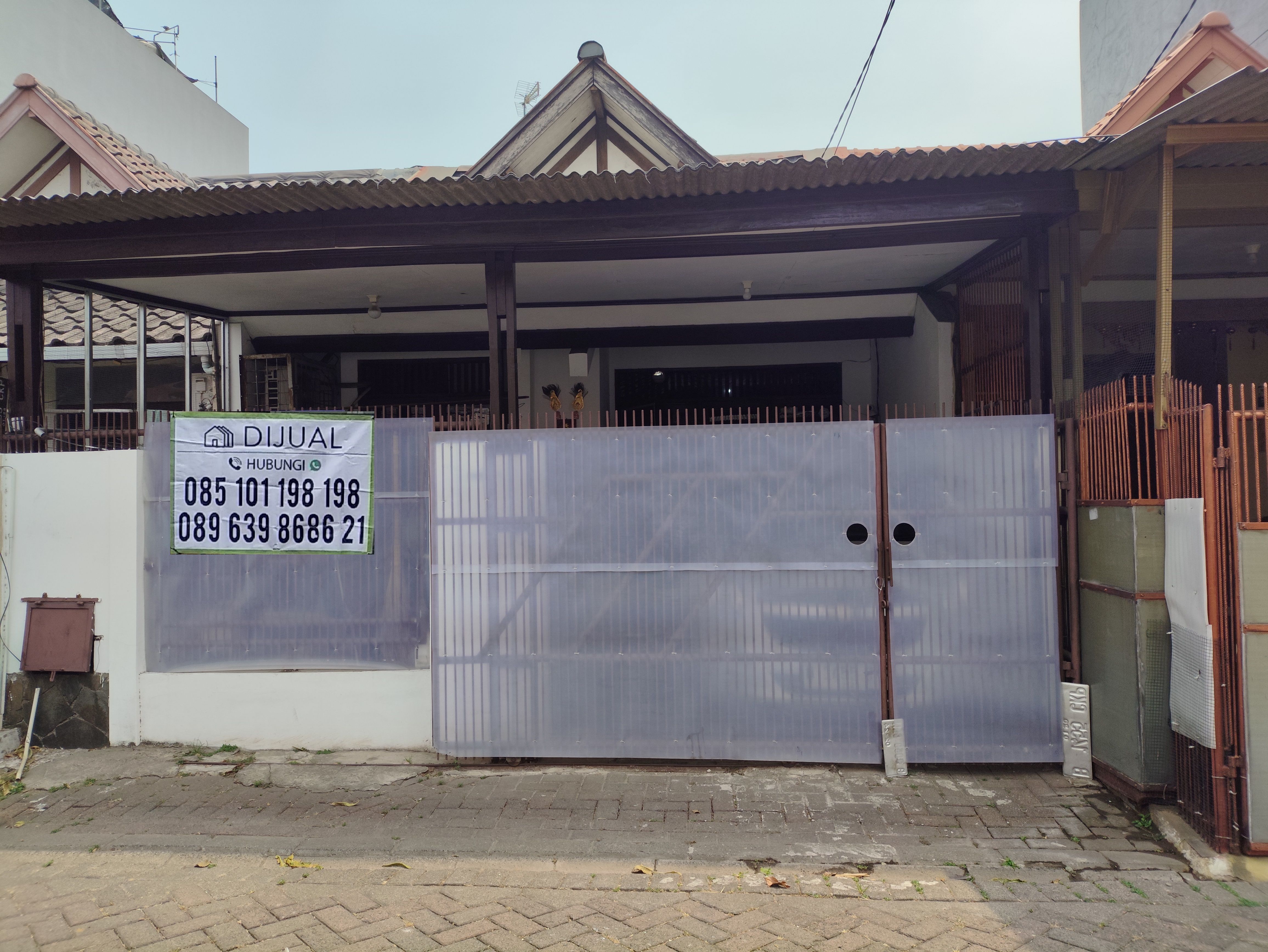Rumah di Duta Garden, Rp 900 Jt