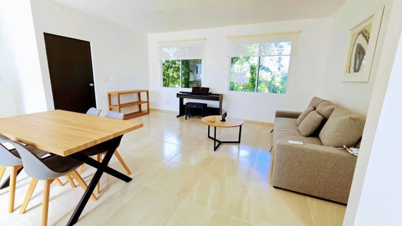 Arayat 32 · Ébano: Sala y comedor