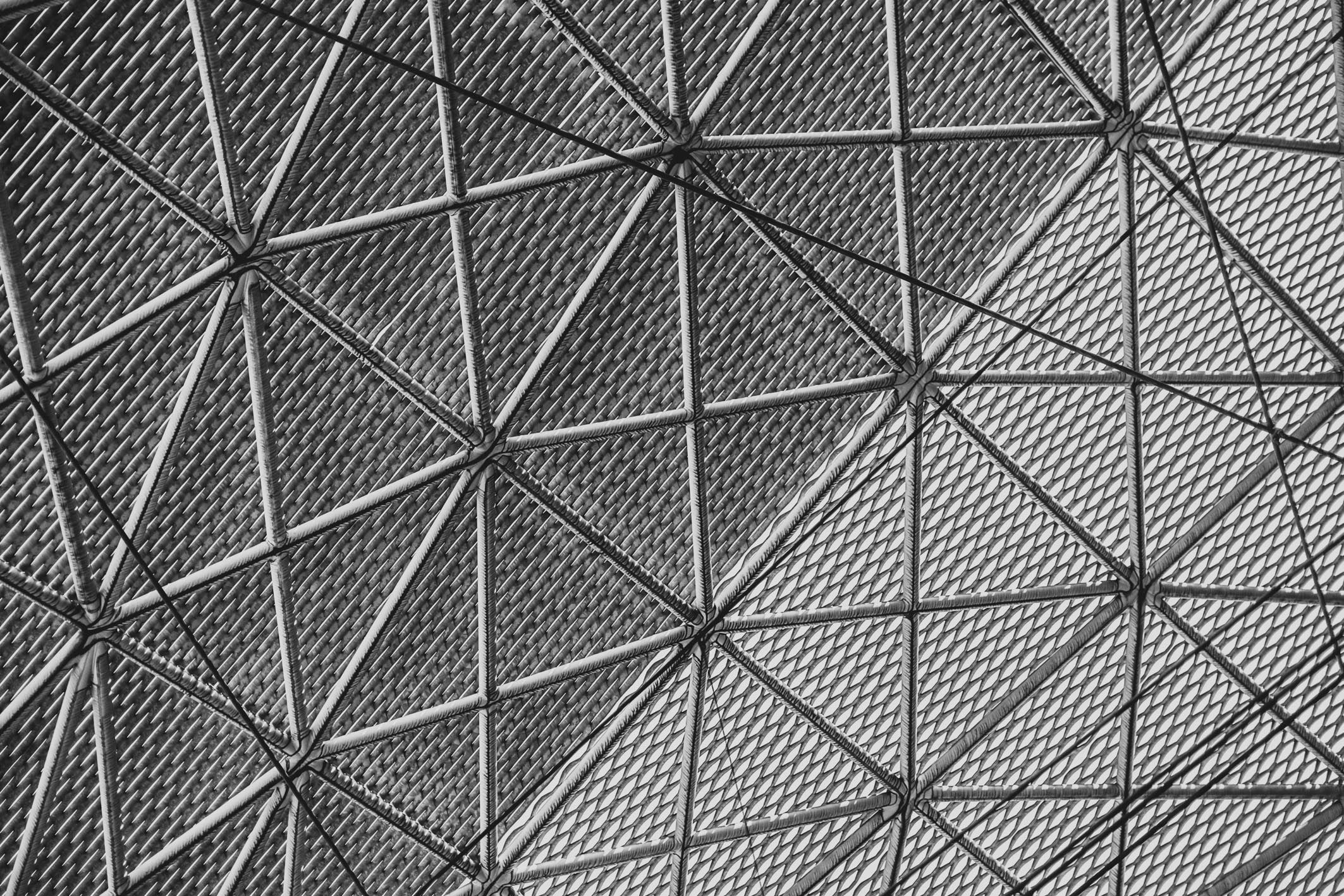Structure