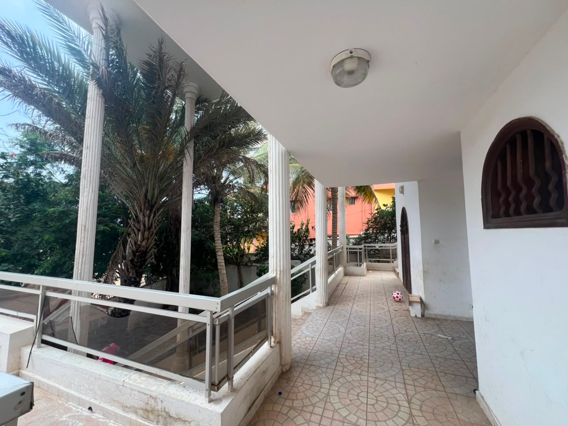 Villa d'exception à Mermoz — photo 7