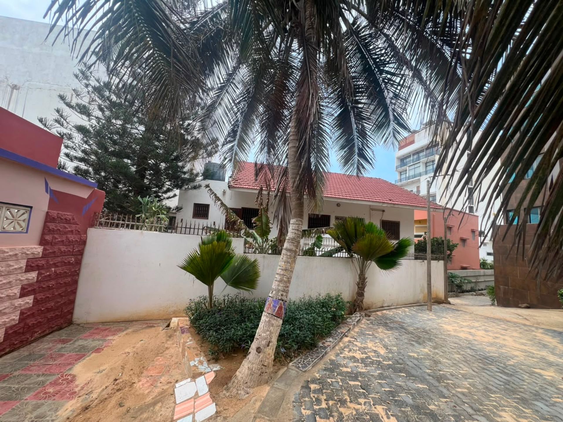 Villa d'exception à Mermoz — photo 18