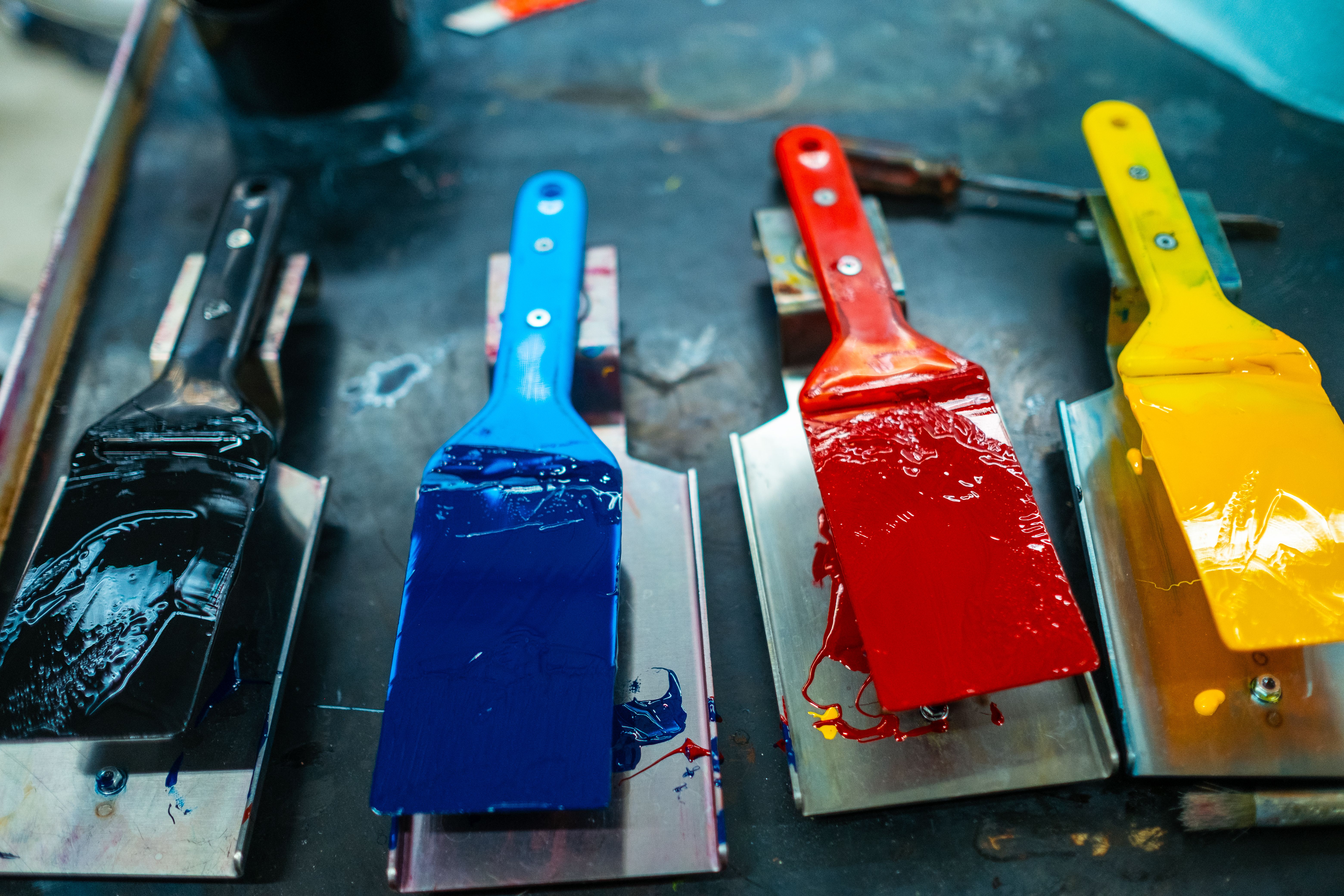 etis vyroba etikiet farby