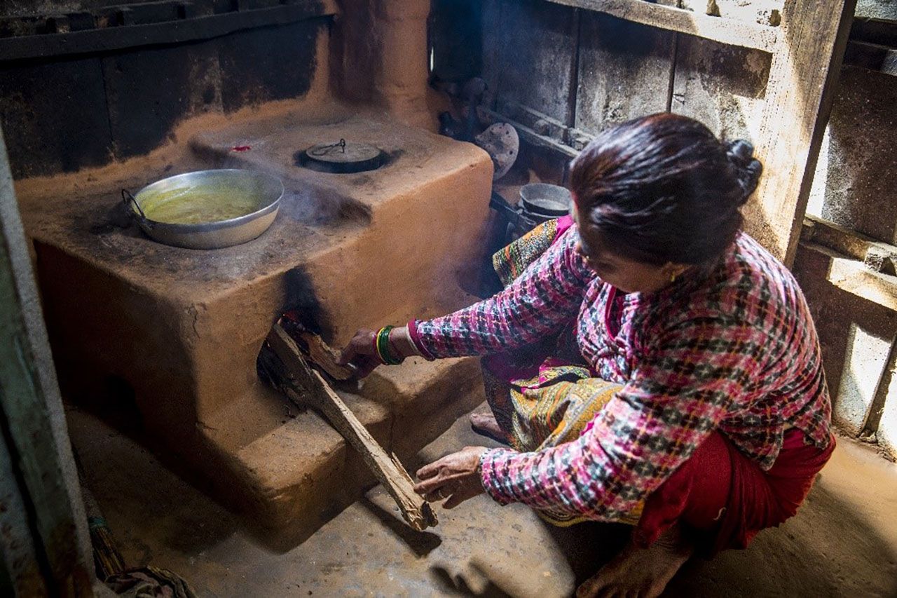 Indoor cooking and household air pollution in a Nepal home