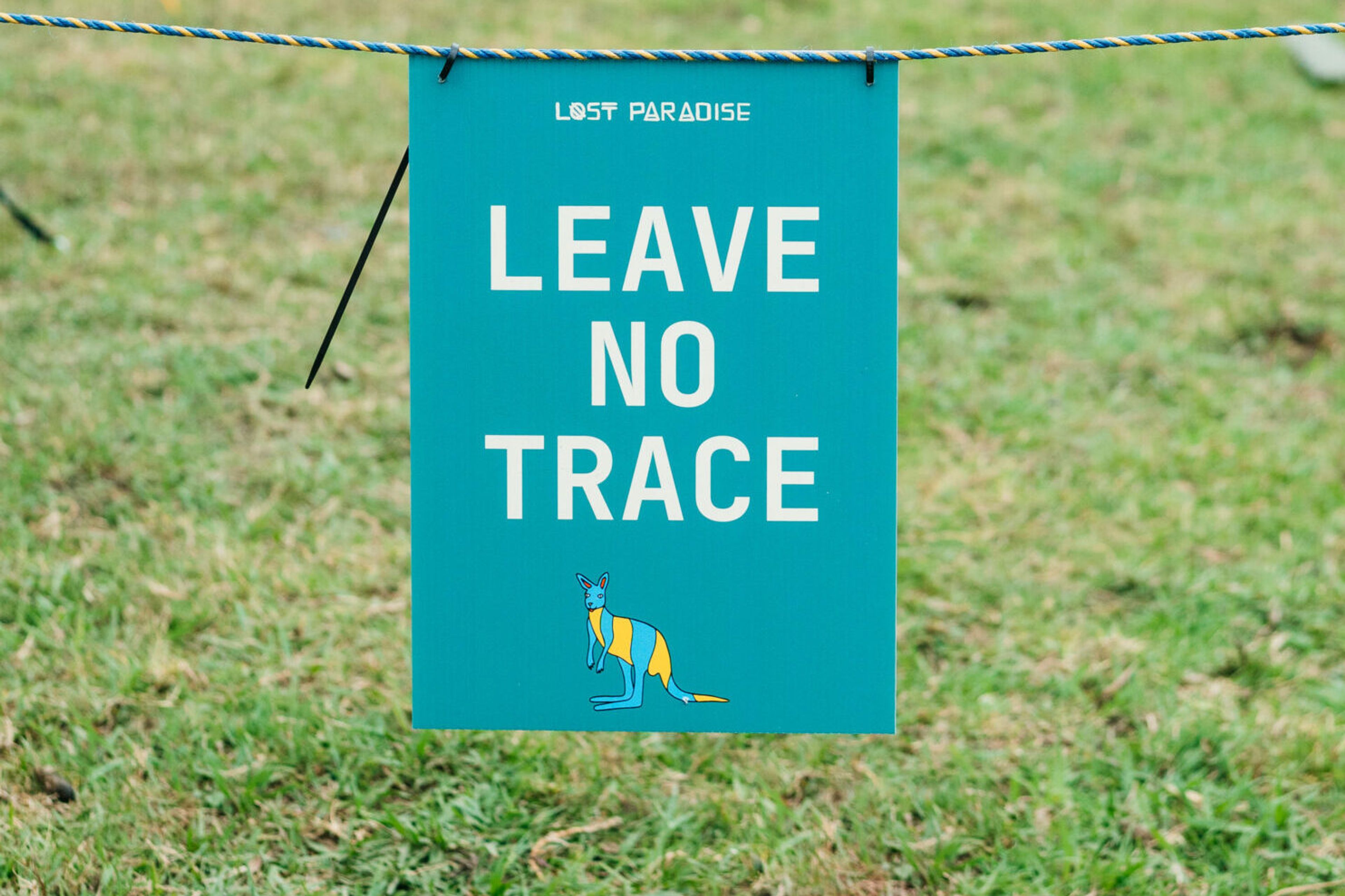 Leave no trace banner