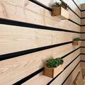 Houten gevelbekleding met accessoires naar keuze