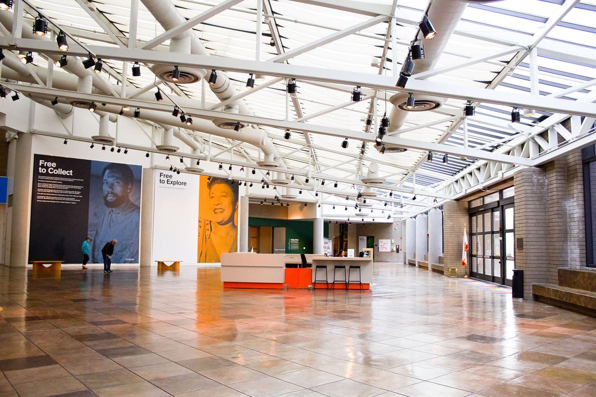 California African American Museum, atrium