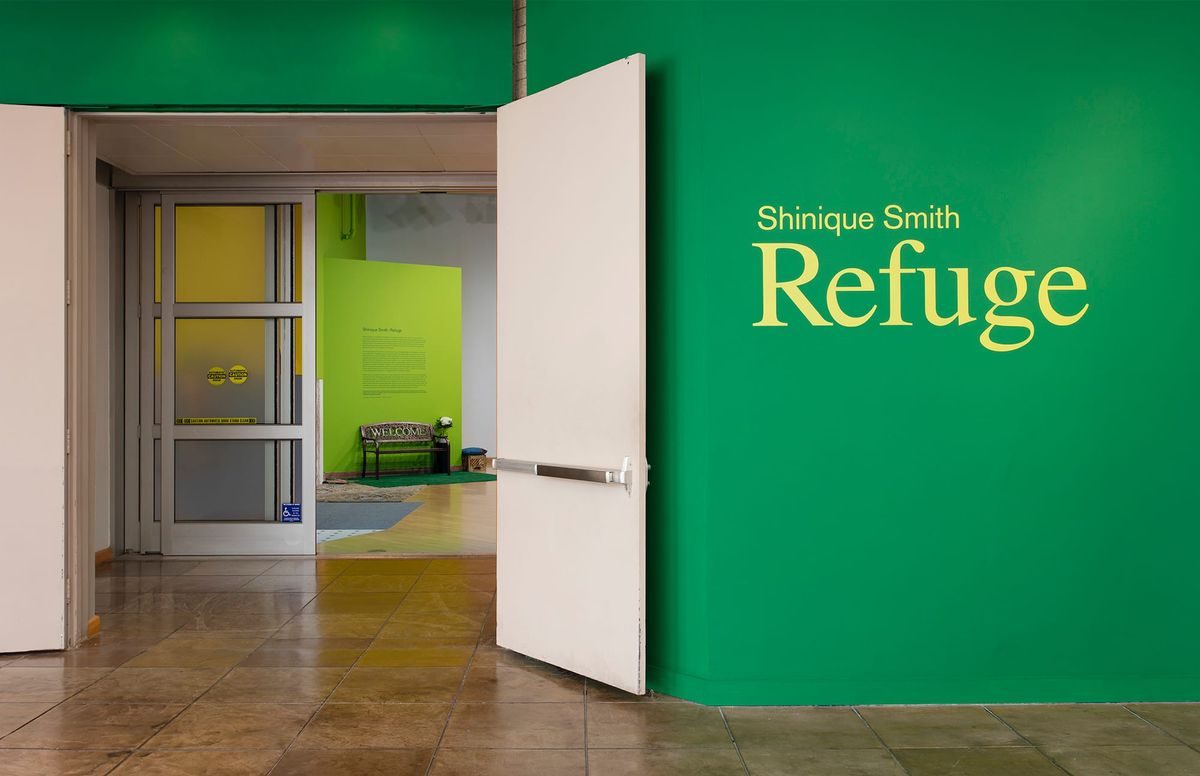 Entrance to Shinique Smith: Refuge(Installation view)