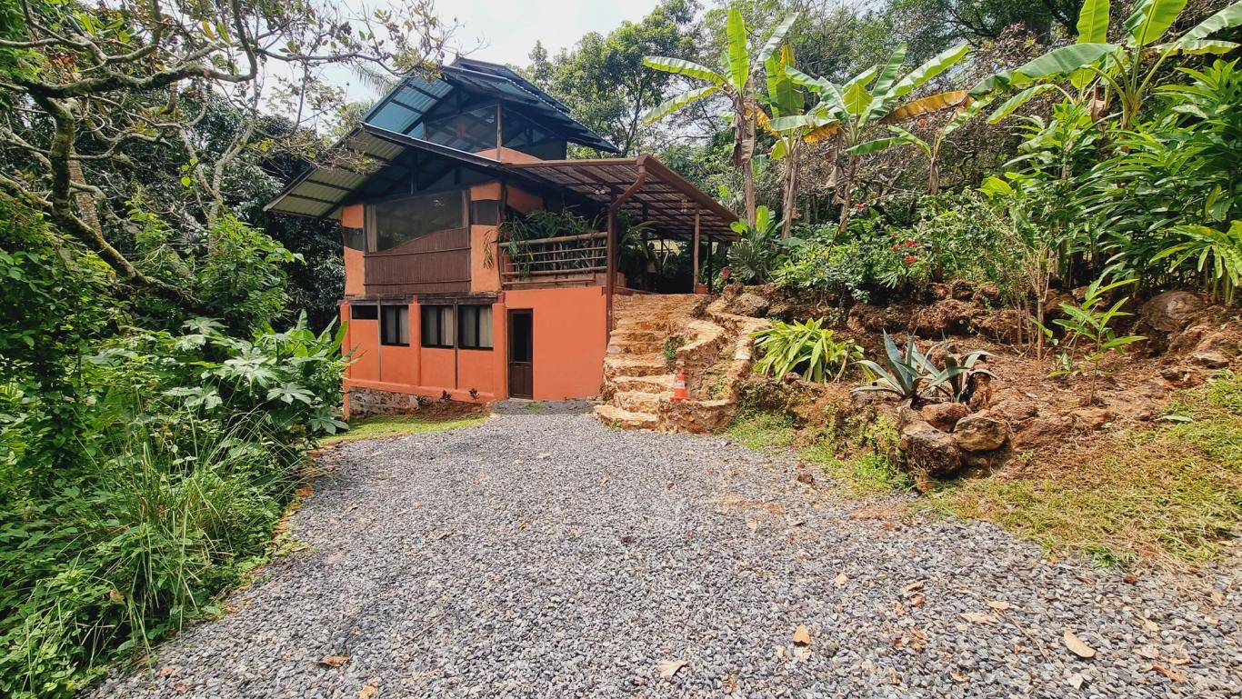 Costa Rica real estate Ecological & Sustainable La Ecovilla