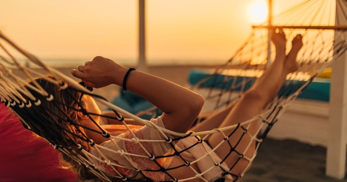 Don’t Panic and 4 Other Quick Reminders for an Economic Downturn