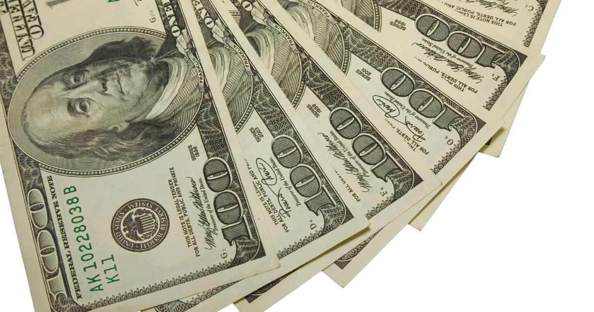 How Do the Rich Invest Their Money?