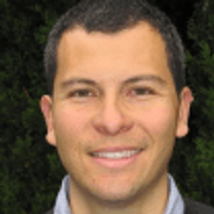 Portrait of Stephen Chen