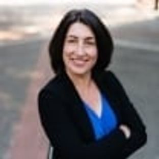 Portrait of Danielle Jackson