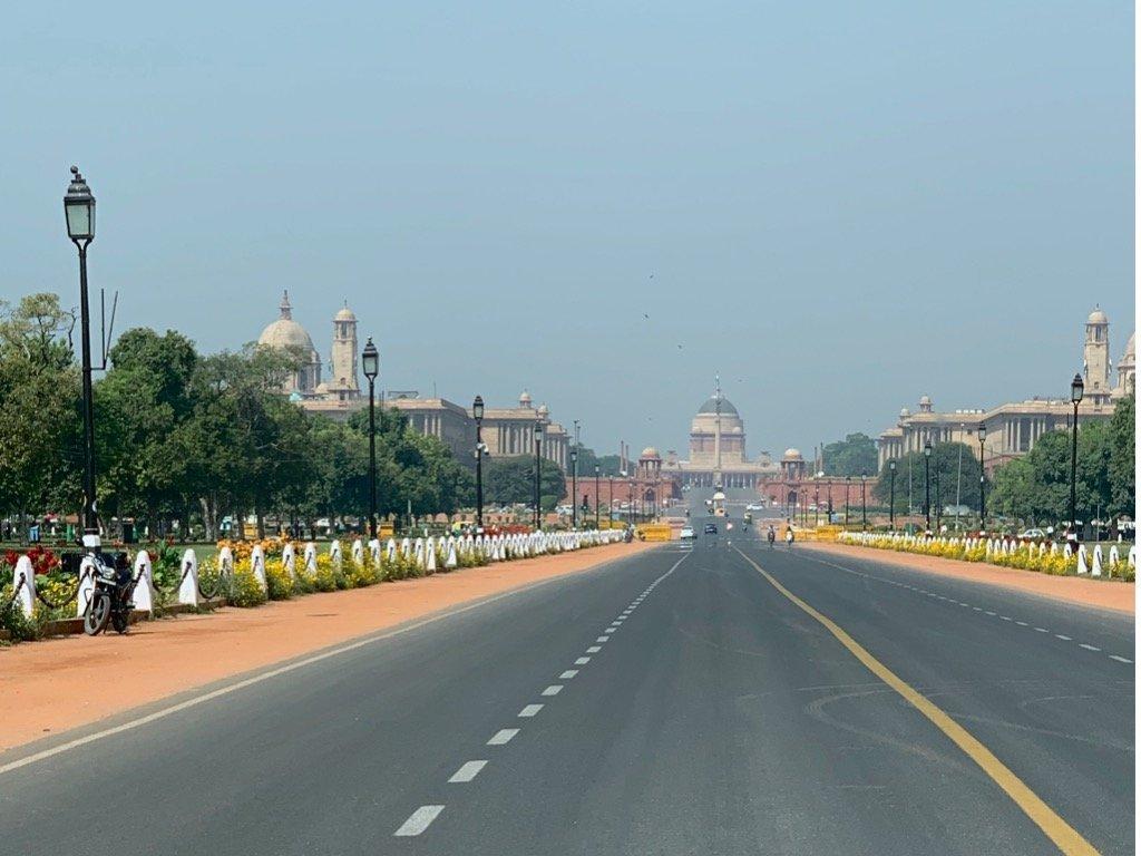 Delhi - empty road