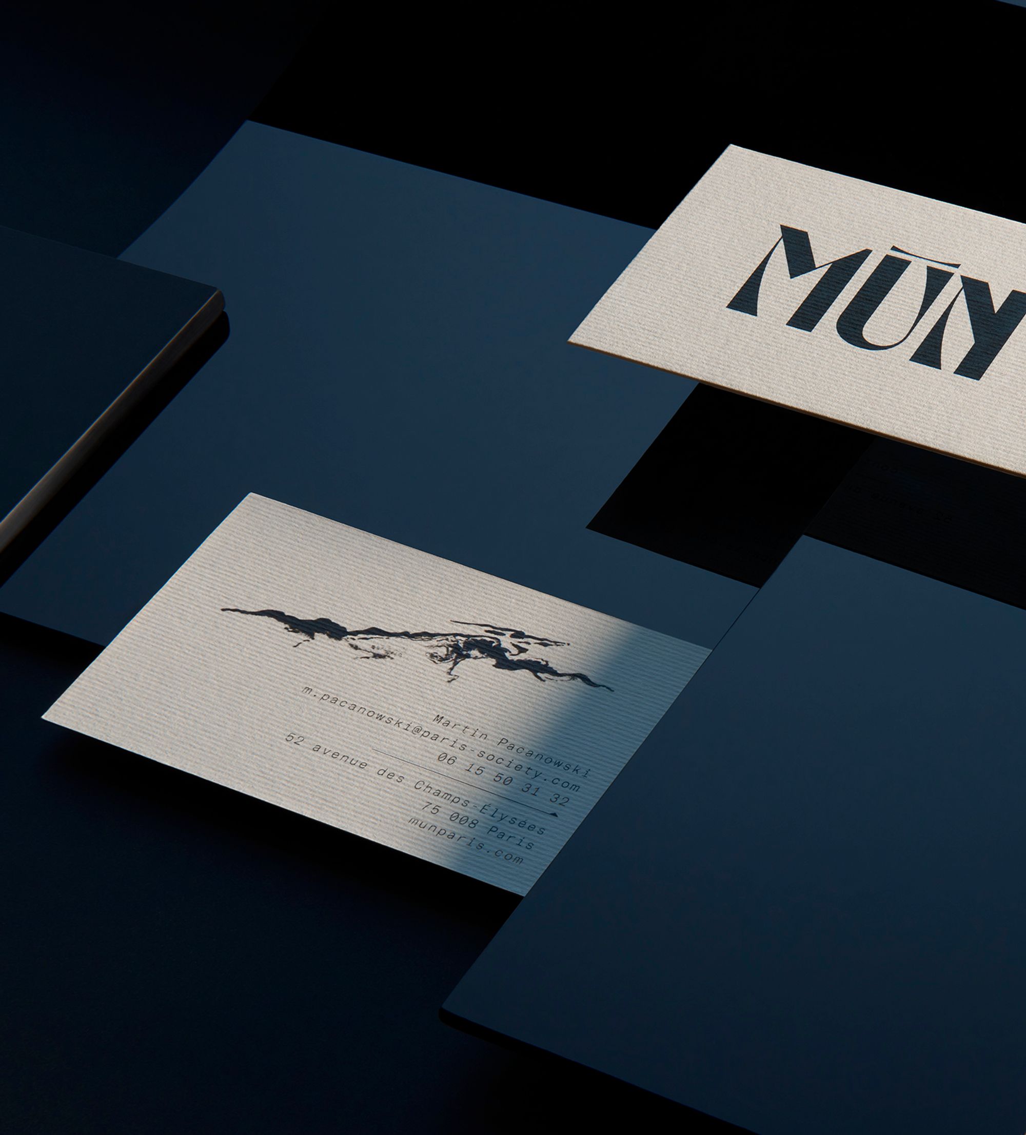 Mun - Champs Elysées