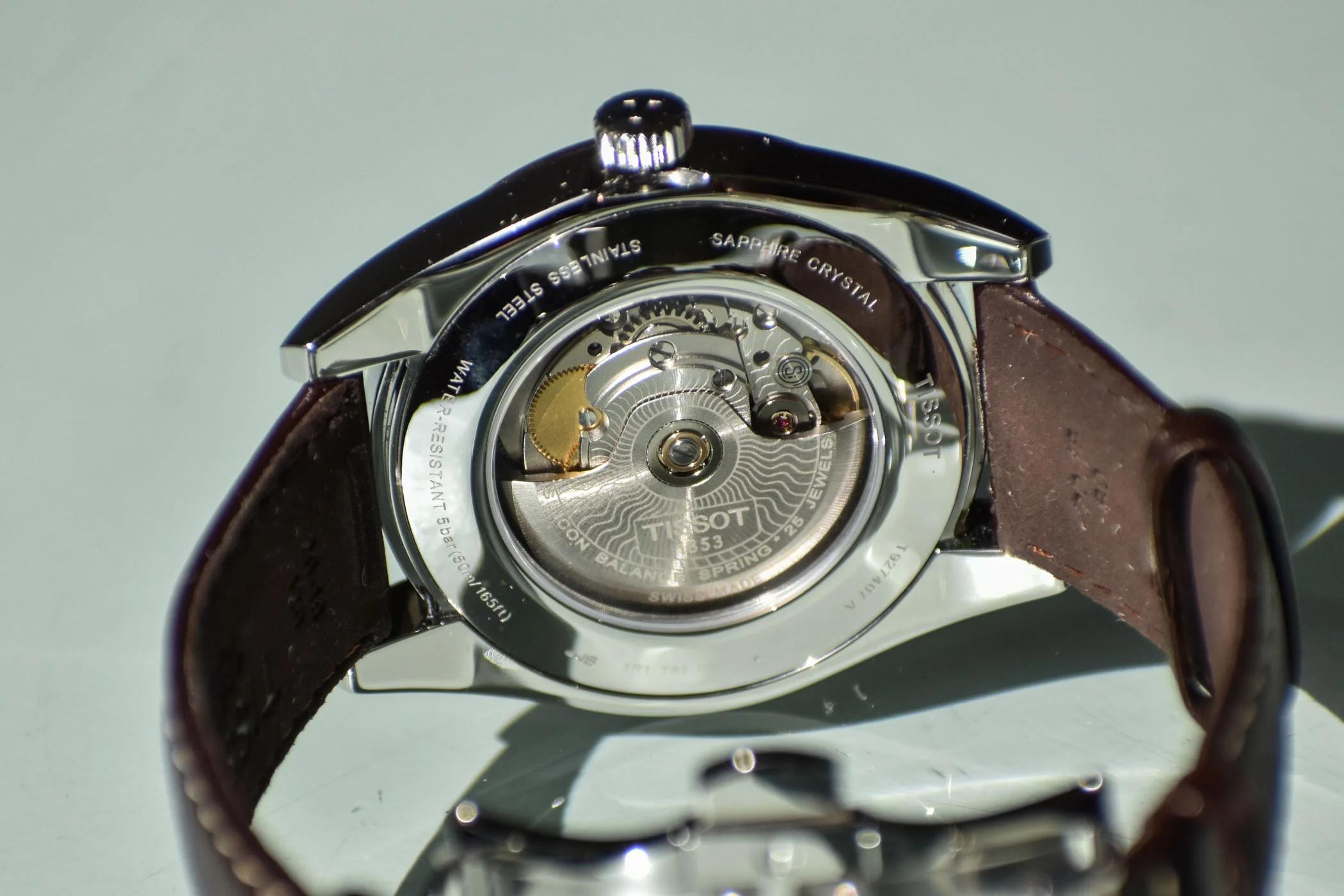 Automatic watch expedition caseback 