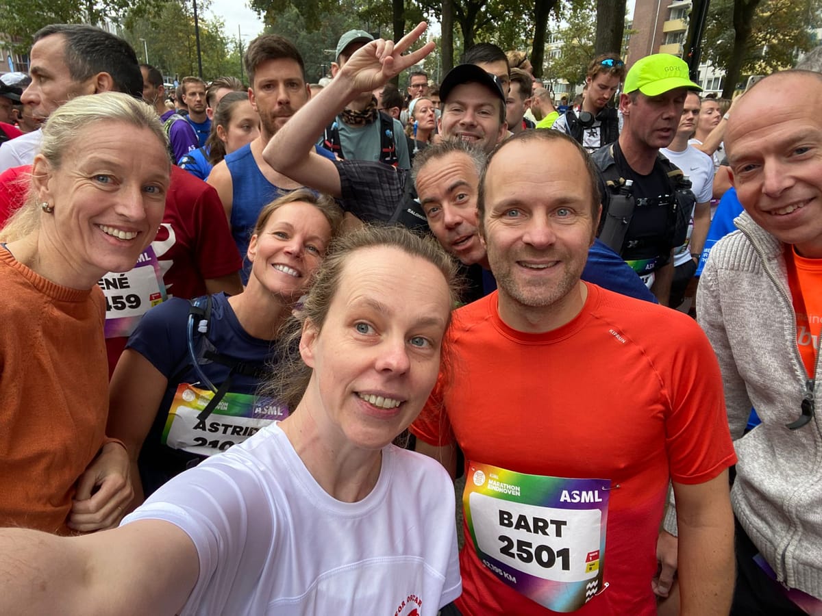 Marathon Eindhoven 2025: 9 lopers van Loopgroep Grave - foto 3
