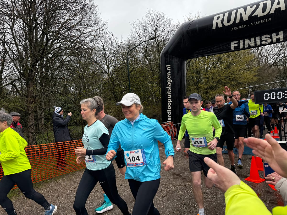 Loopgroep Grave bij de halve marathon Sint Anthonis