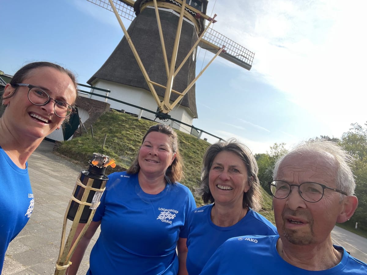 Estafetteloop met het bevrijdingsvuur - foto 3
