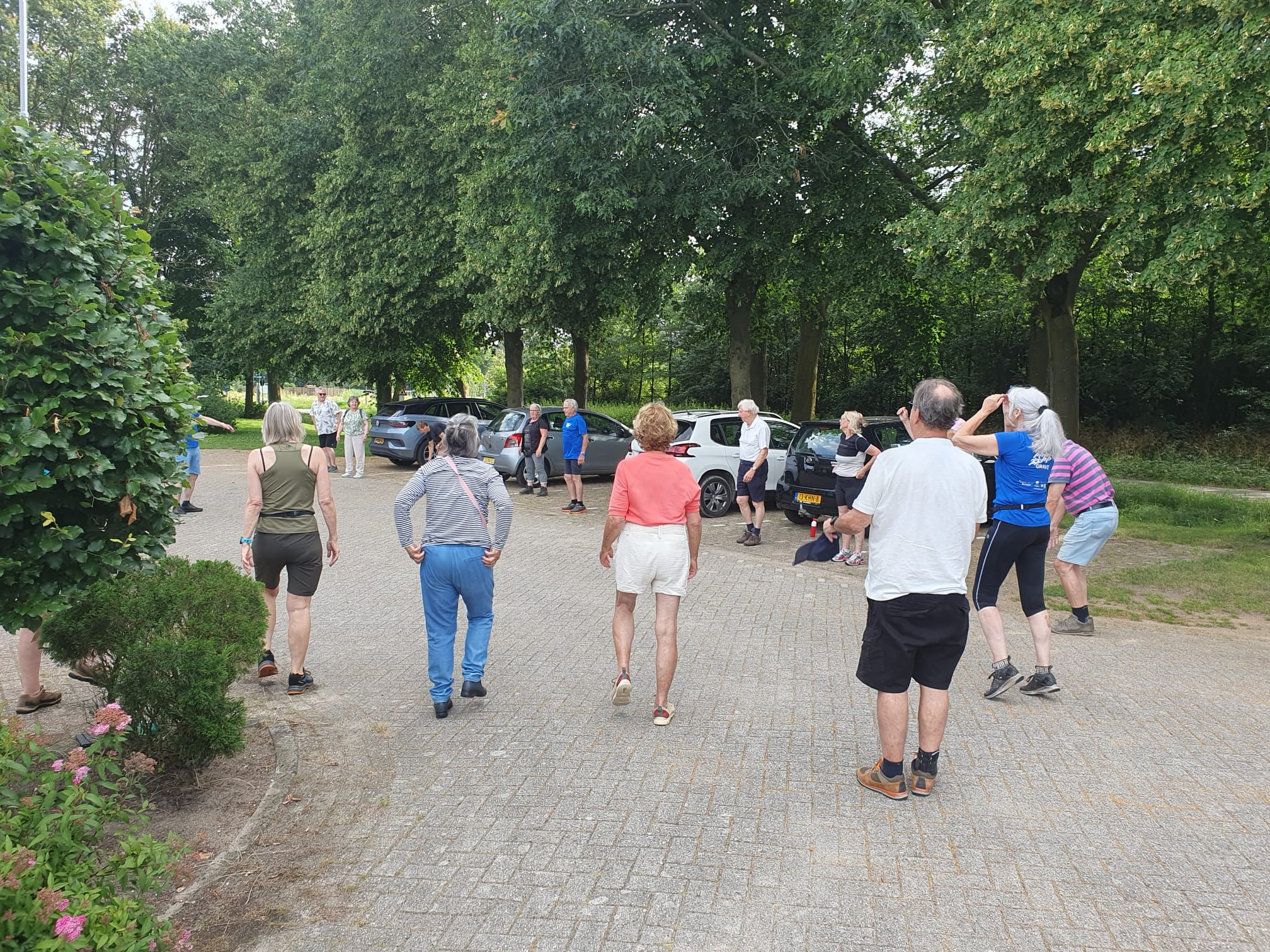 Succesvolle start van de wandelgroep van Loopgroep Grave