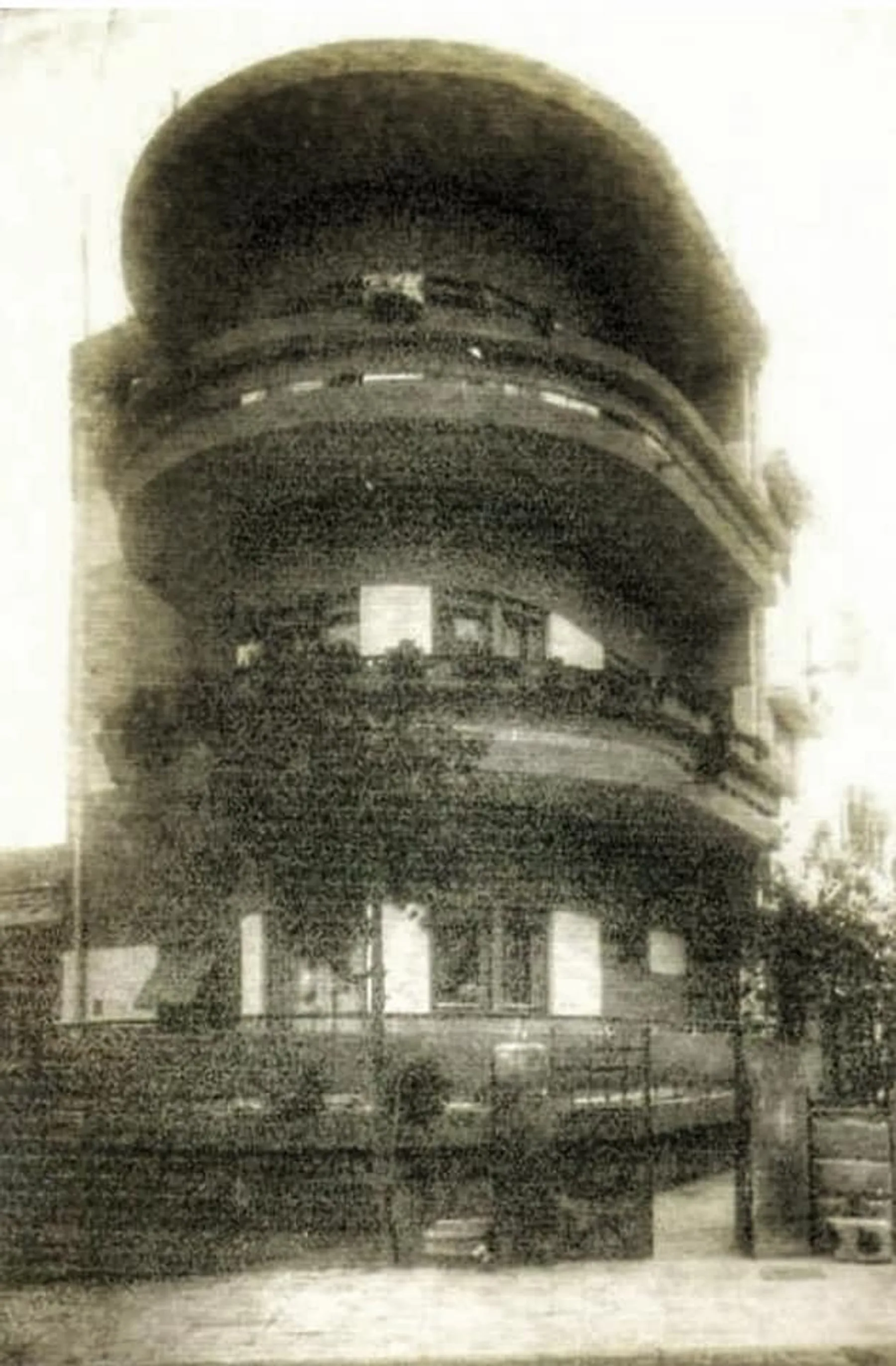 בוגרשוב 80, ת"א
