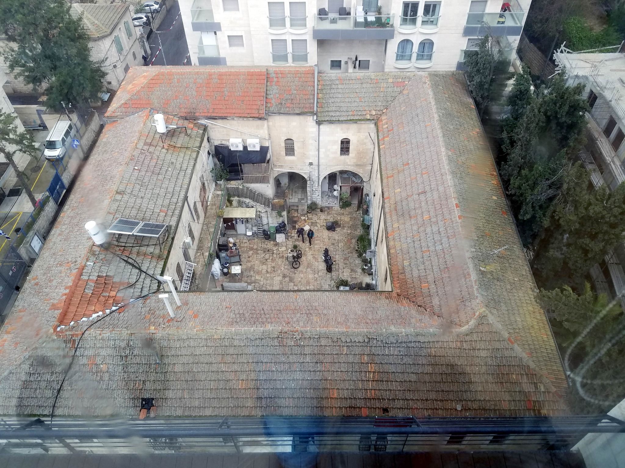 בית הרב קוק | סקר ציורי קיר