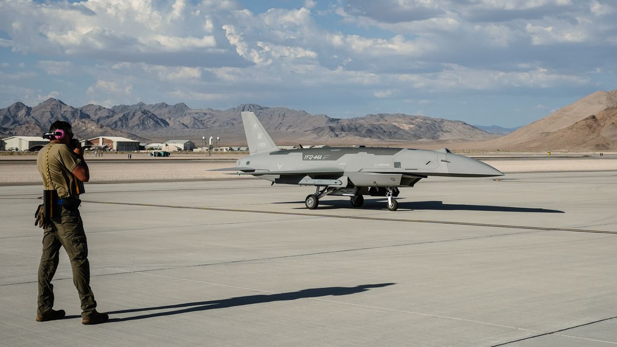 Fury (YFQ-44A / FQ-44)