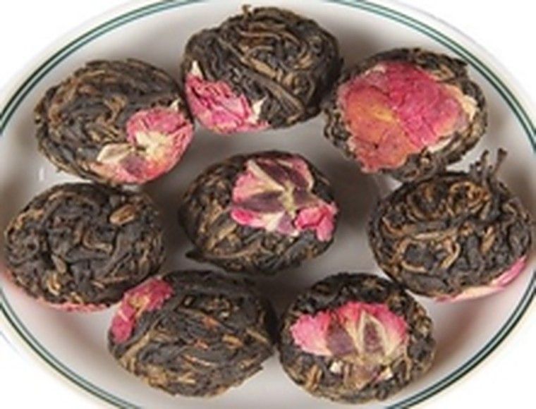 Красный чай с розой, жемчужины дракона