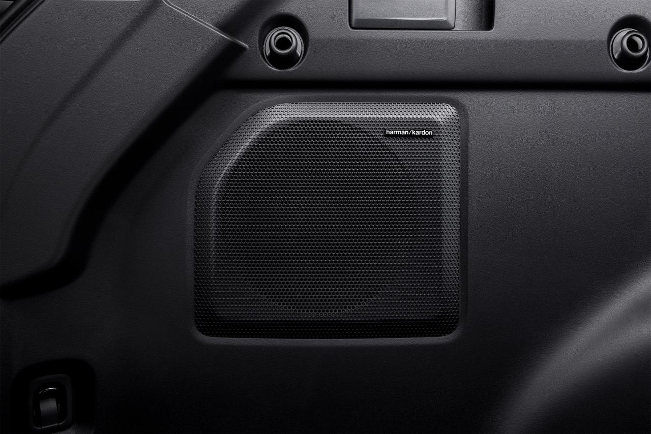Lydanlegg fra Harman/Kardon Subaru E-Outback