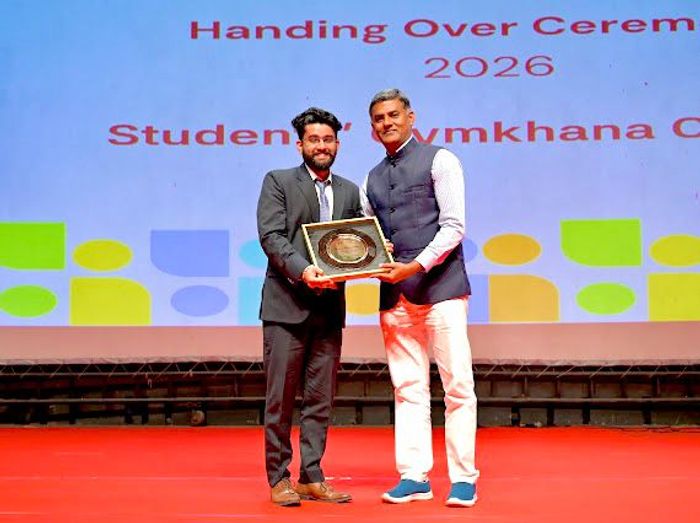 Felicitated by Prof. Perumal Alagarsamy, Dean of Students’ Affairs, upon completing my tenure as General Secretary of the Students’ Academic Board during the Students’ Gymkhana Council Handing Over Ceremony 2026, held at the Dr. Bhupen Hazarika Auditorium, IIT Guwahati.