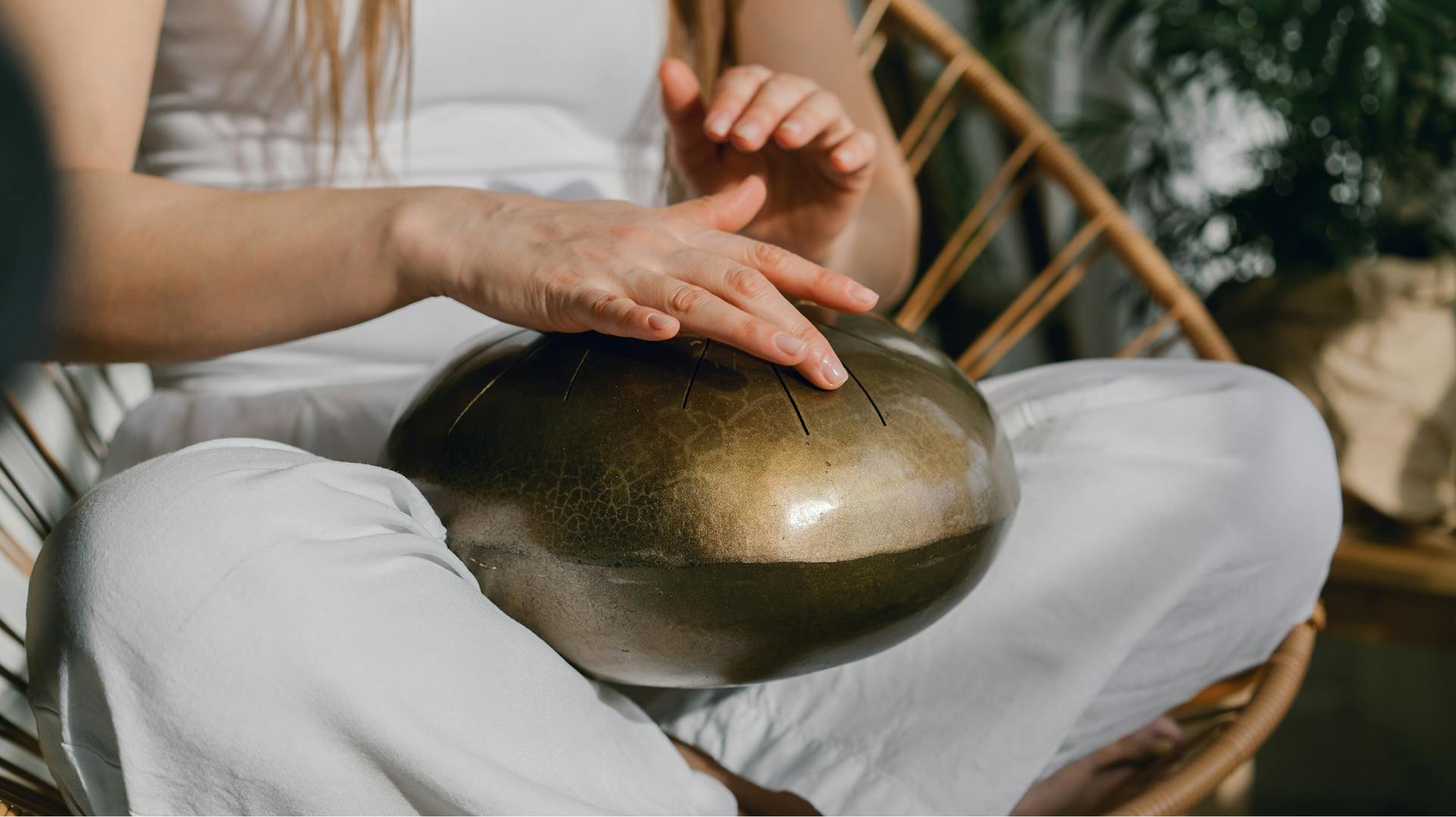 Vielfältige Yoga-Unterrichtsoptionen, darunter Soundbath-Workshop-Events, um die Einnahmen als Yogalehrer:in zu steigern.