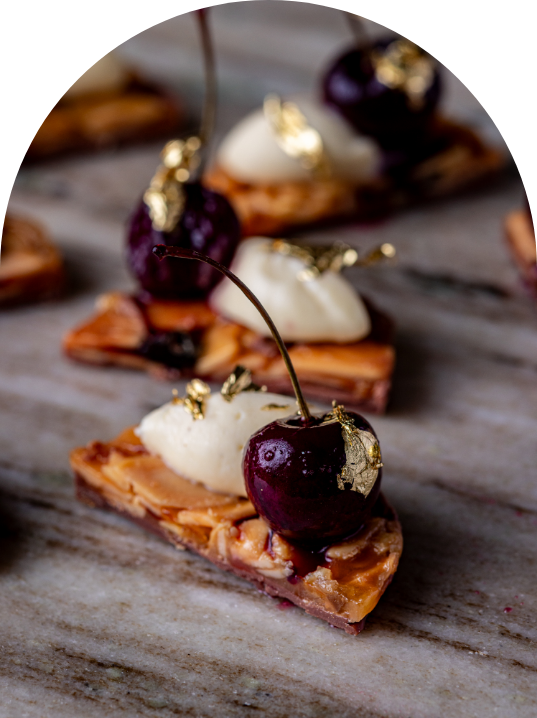 Florentine biscuit, White Chocolate And Cherry