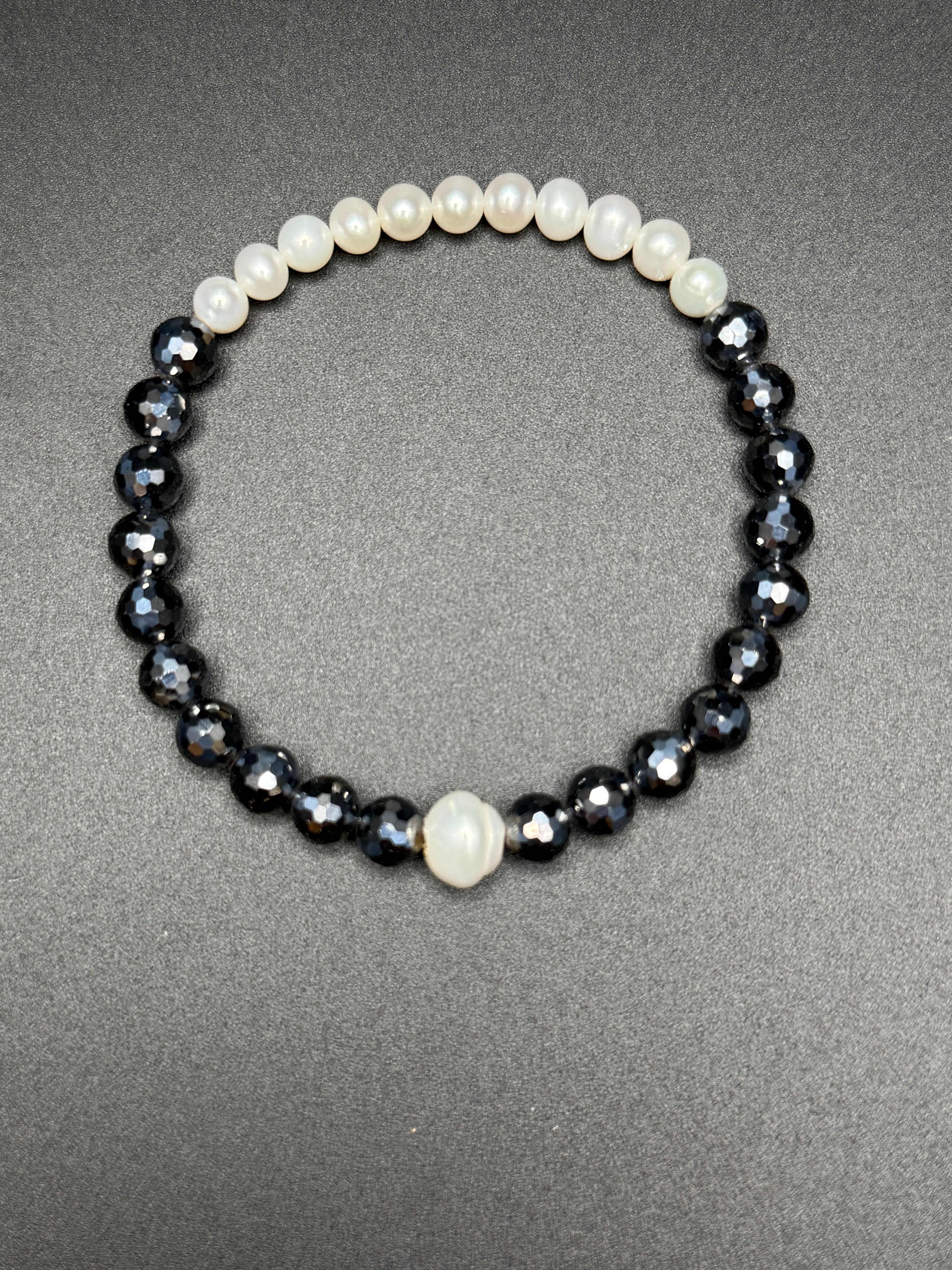 Terahertz  Pearl Bracelet