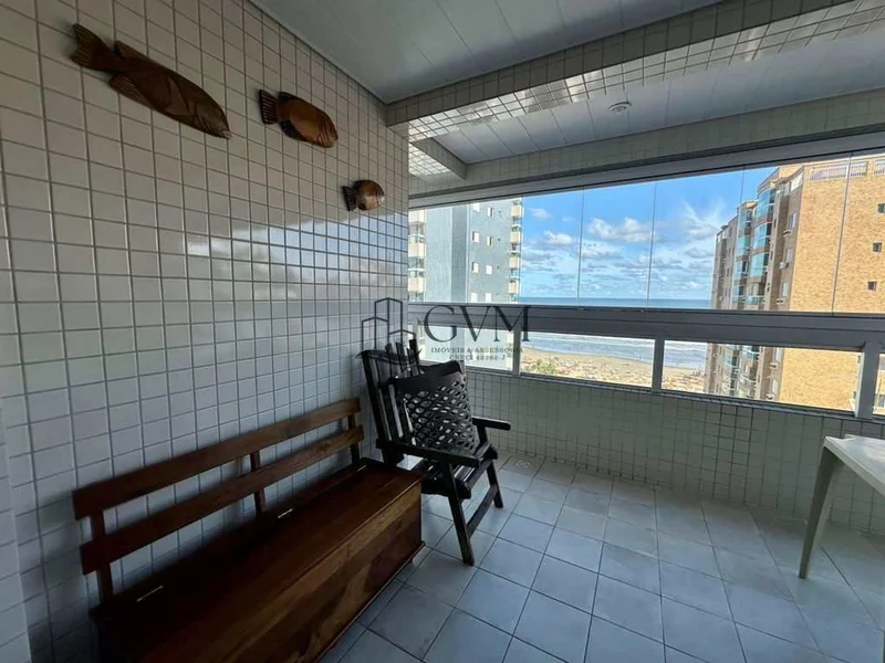 Interior do imóvel Apartamento com 3 quartos, mobiliado, á venda no Canto do Forte em Praia Grande