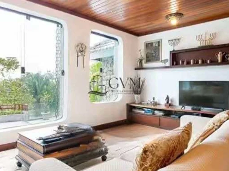 Interior do imóvel Casa de Condomínio com 5 quartos, Balneario Praia do Perequê, Guarujá