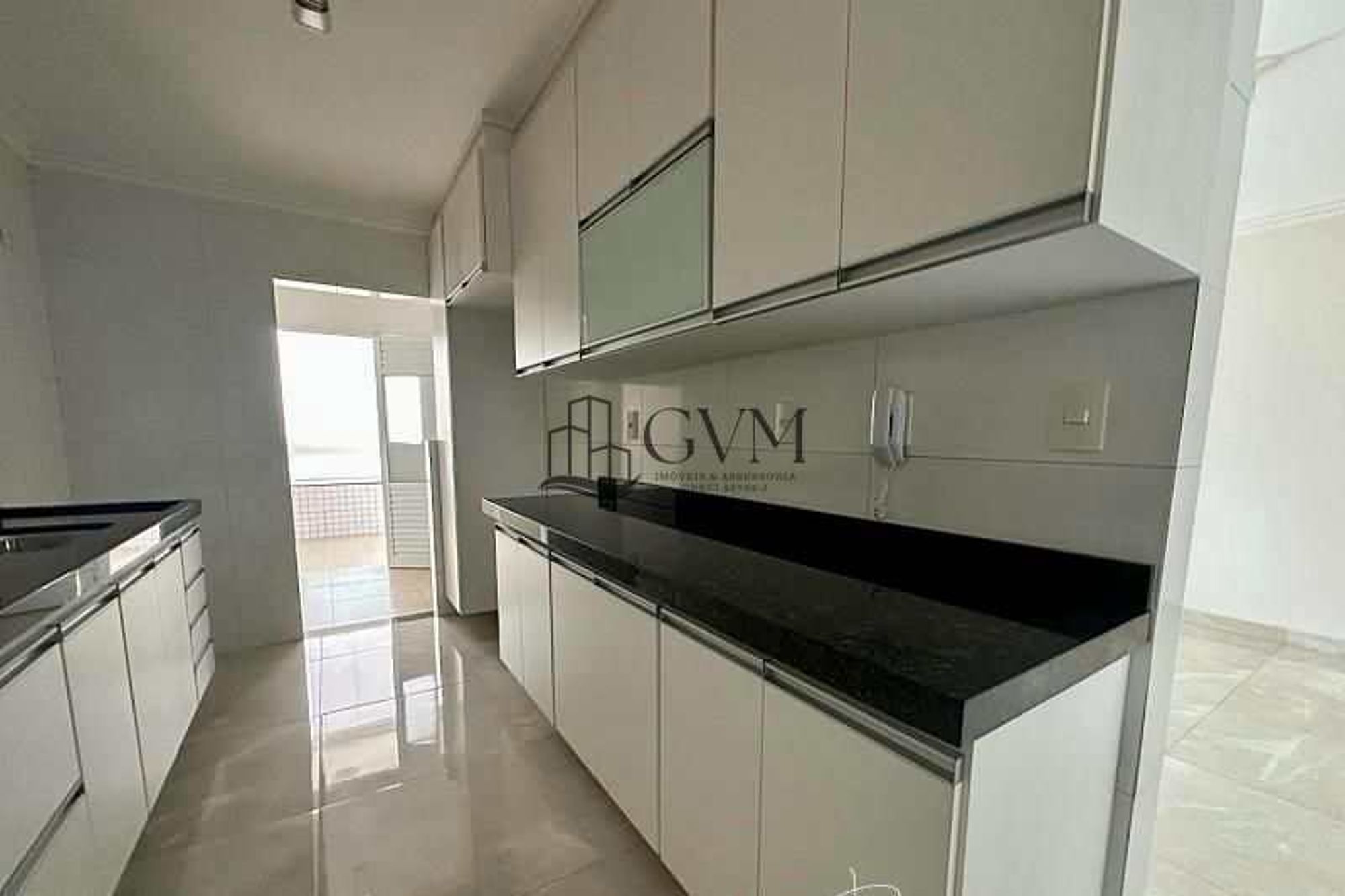 Foto 5 do imóvel Apartamento com 2 suítes á venda no Canto do Forte em Praia Grande