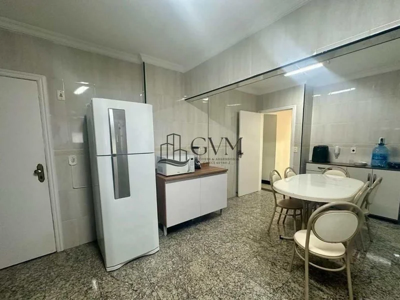 Interior do imóvel Apartamento de 3 quartos frente ao mar á venda no Canto do Forte em Praia Grande