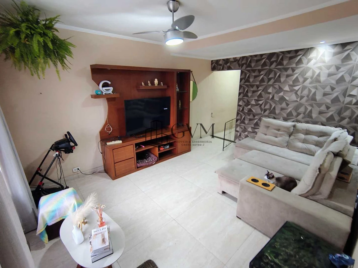 Foto principal do imóvel Casa com 2 quartos, Parque Bitaru, São Vicente em Parque Bitaru