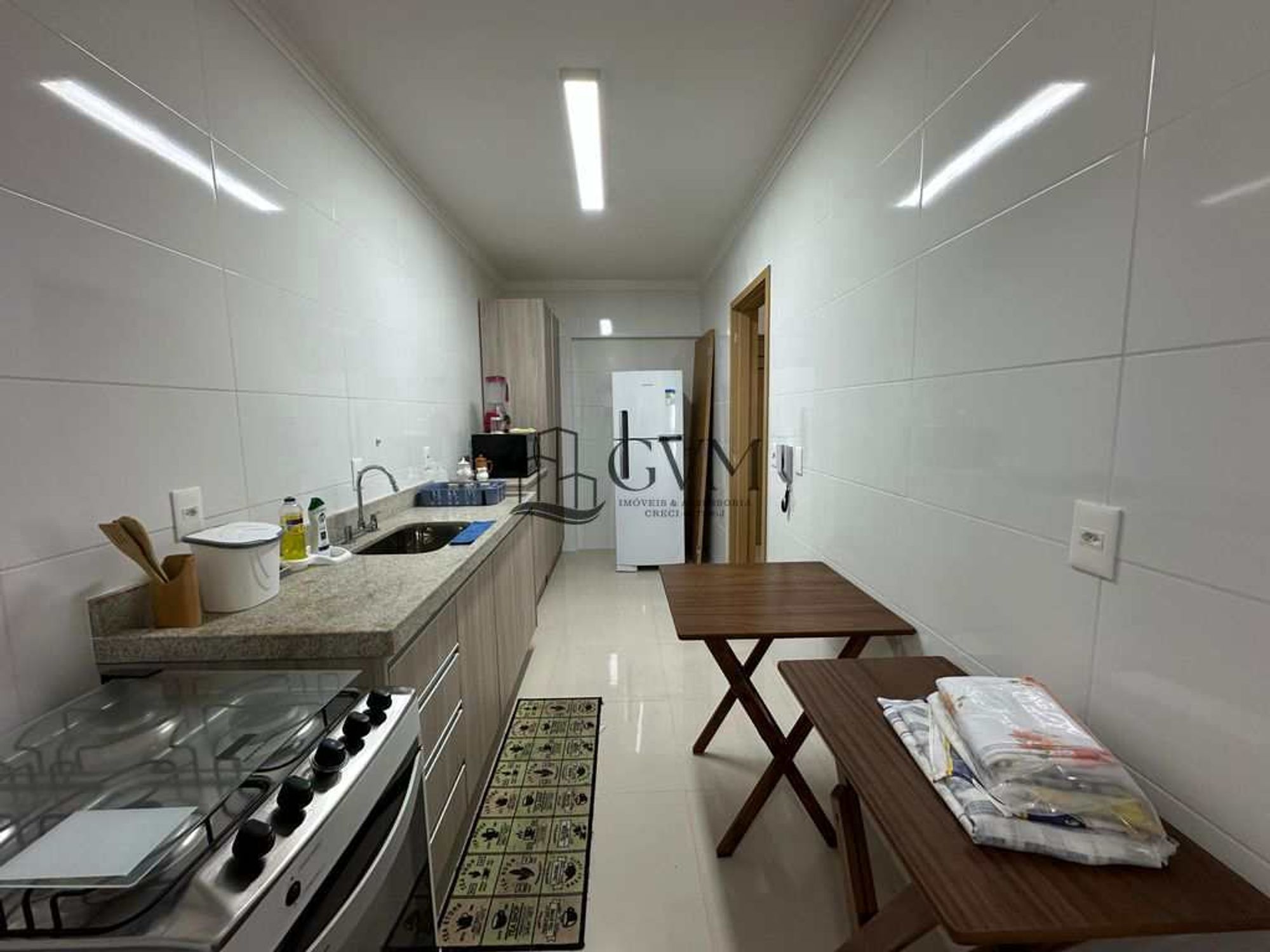 Foto 5 do imóvel Apartamento mobiliado no Canto do Forte em Praia Grande/SP